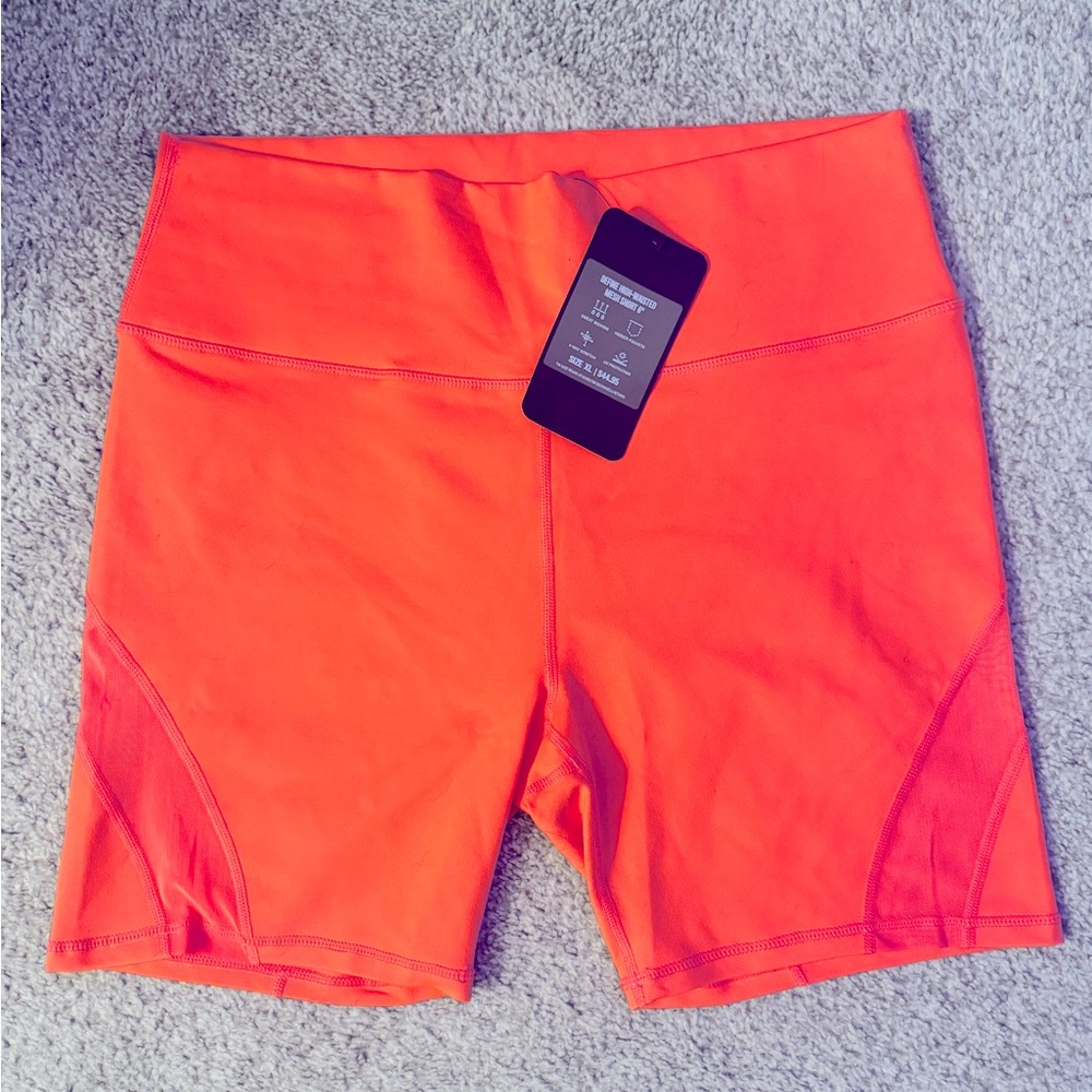 Fabletics - 🍑 6” Bike Shorts Define PowerHold® HW Heatwave